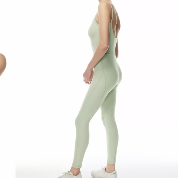SOLD Aritzia Divinity Jumpsuit Wilfred Free, size M, in Sage Green - Picture 5 of 5